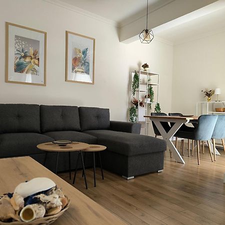 Port View, Veranda, 80 Sqm, Spacious Place For 6 เทสซาโลนิกิ ภายนอก รูปภาพ