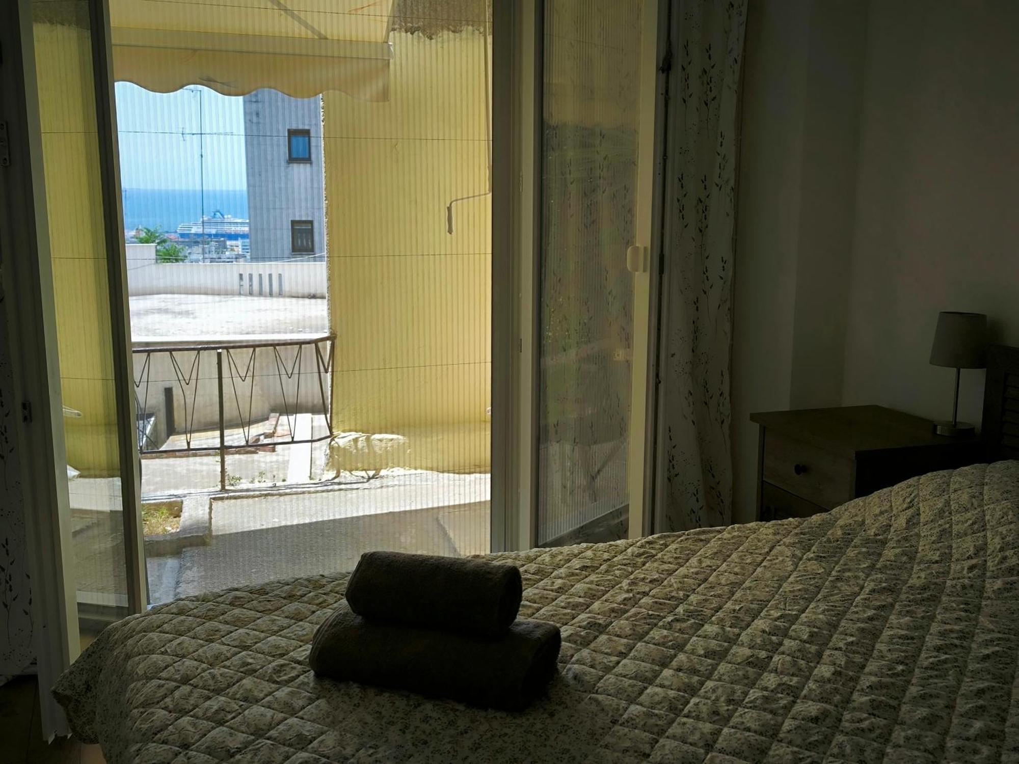 Port View, Veranda, 80 Sqm, Spacious Place For 6 เทสซาโลนิกิ ภายนอก รูปภาพ